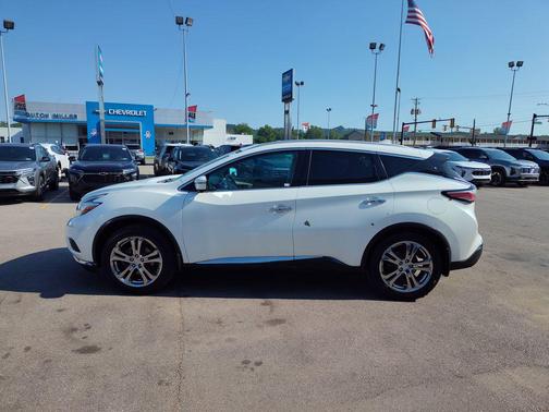 Pearl White 2017 Nissan Murano Platinum