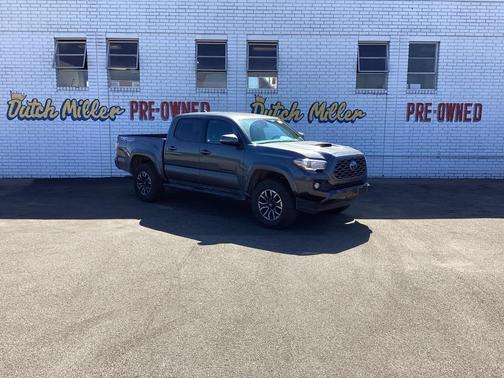 2022 Toyota Tacoma TRD Sport