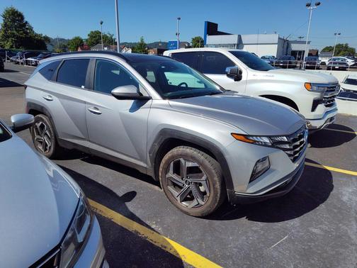 Shimmering Silver 2022 Hyundai TUCSON Hybrid SEL Convenience