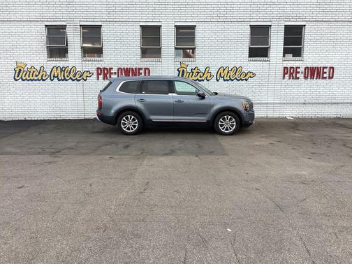 2020 Kia Telluride LX