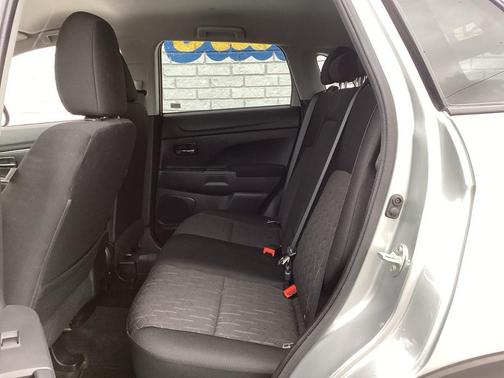 2022 Mitsubishi Outlander Sport 2.0 ES