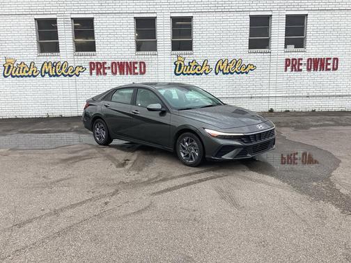 2024 Hyundai ELANTRA HEV Blue