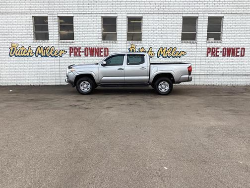 2018 Toyota Tacoma SR