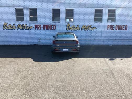 2023 Hyundai SONATA SE