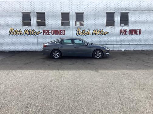 2023 Hyundai SONATA SE