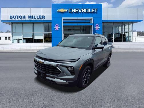 Sterling Gray Metallic 2025 Chevrolet Trailblazer LT