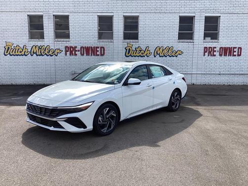 2025 Hyundai ELANTRA Limited