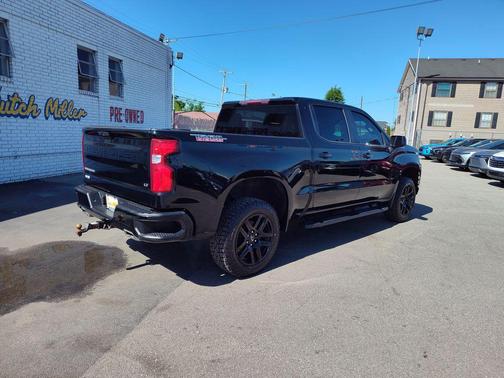 Black 2021 Chevrolet Silverado 1500 LT Trail Boss