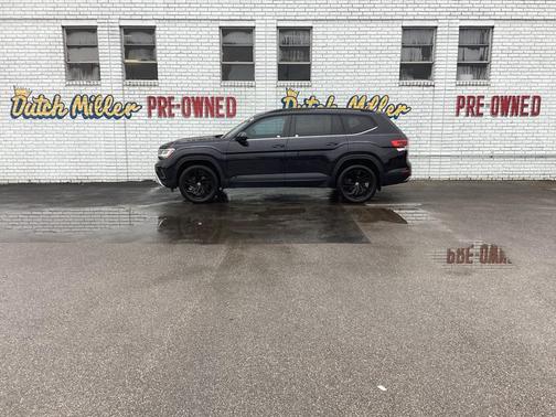 2022 Volkswagen Atlas 2.0T SE w/Technology 4MOTION