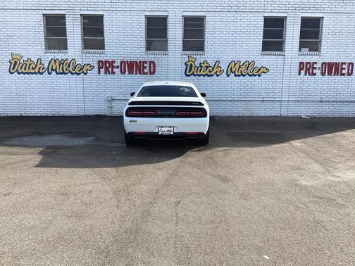 2016 Dodge Challenger SRT Hellcat