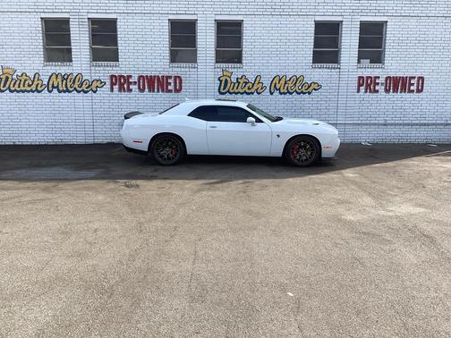 2016 Dodge Challenger SRT Hellcat