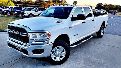 2021 RAM 2500 Tradesman Crew Cab 4x4 8' Box