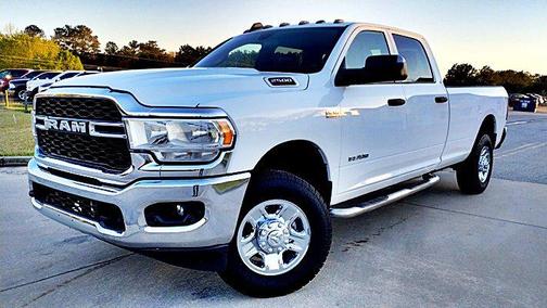 2021 RAM 2500 Tradesman Crew Cab 4x4 8' Box