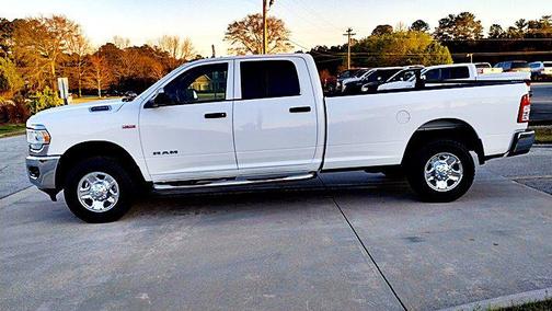 2021 RAM 2500 Tradesman Crew Cab 4x4 8' Box