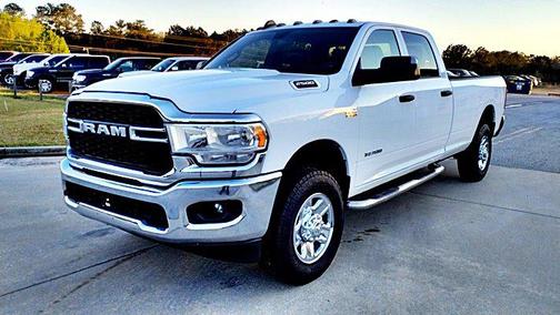 2021 RAM 2500 Tradesman Crew Cab 4x4 8' Box