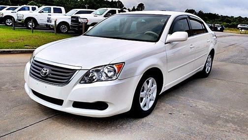 2010 Toyota Avalon XL