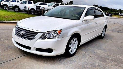 2010 Toyota Avalon XL
