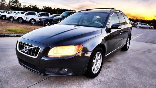 2010 Volvo V70 