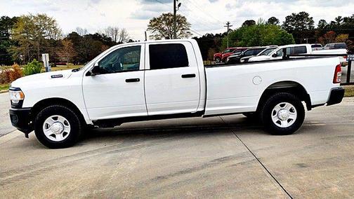 2019 RAM 3500 Tradesman Crew Cab 4x2 8' Box