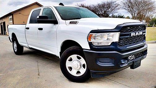 2019 RAM 3500 Tradesman Crew Cab 4x2 8' Box