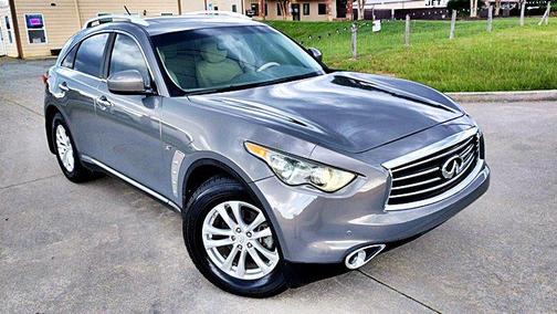 2015 INFINITI QX70 Base
