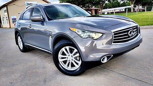 2015 INFINITI QX70 Base