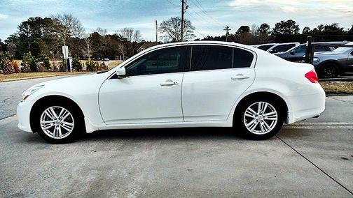 2013 INFINITI G37 Journey