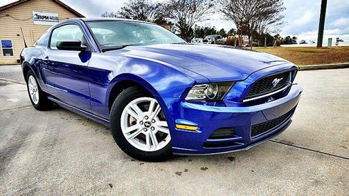 2014 Ford Mustang V6