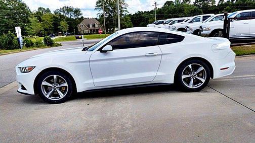 2016 Ford Mustang V6