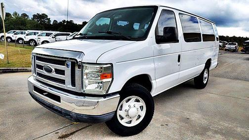 2014 Ford E350 Super Duty XLT