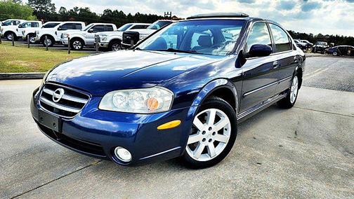 Blue 2003 Nissan Maxima GLE