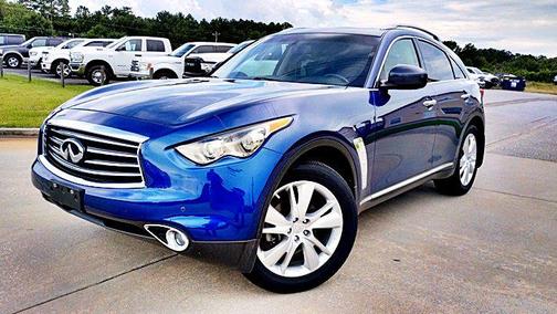 2015 INFINITI QX70 Base