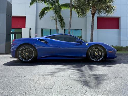 2019 Ferrari 488 GTB Coupe