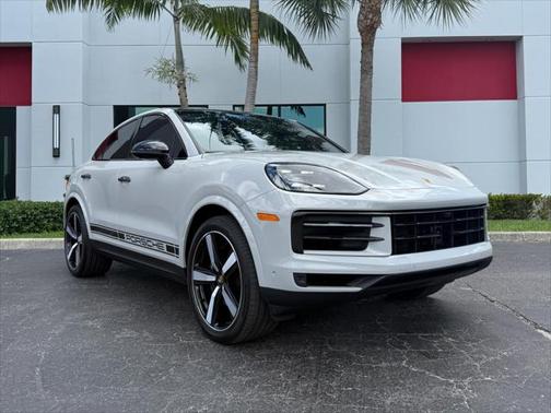 2024 Porsche Cayenne Coupe