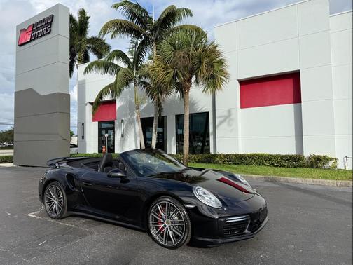 2017 Porsche 911 Turbo