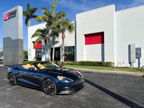 2014 Aston Martin Vanquish Volante