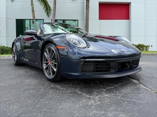 2020 Porsche 911 Carrera 4S Cabriolet