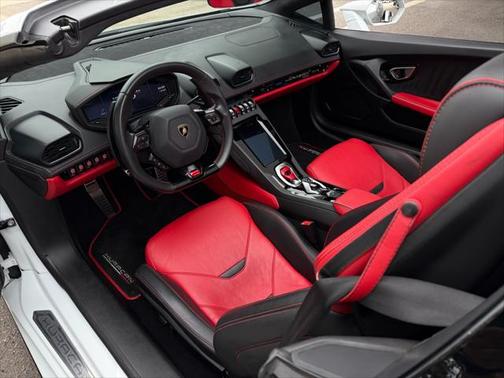 2021 Lamborghini Huracan EVO Spyder