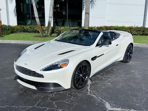 2014 Aston Martin Vanquish Volante