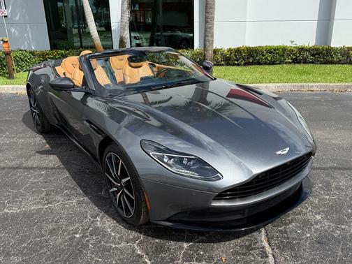 2019 Aston Martin DB11 Volante