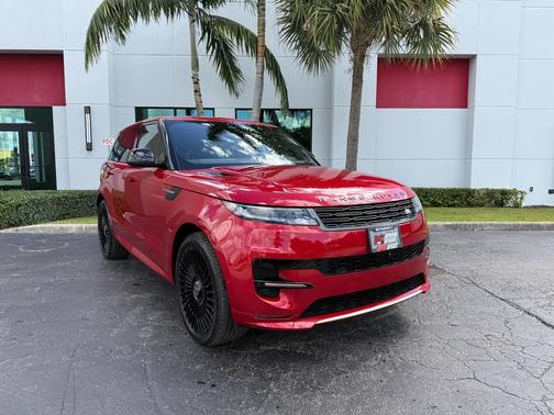 2024 Land Rover Range Rover Sport SE