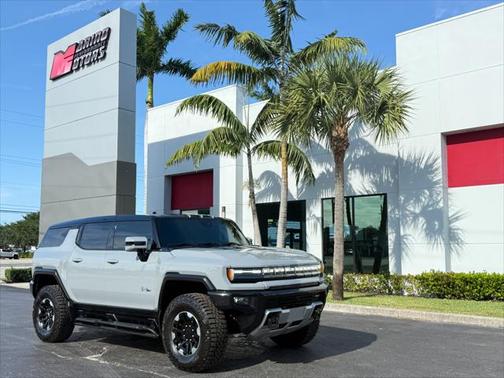 2024 GMC HUMMER EV SUV 2X
