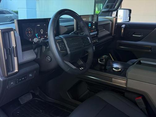 2024 GMC HUMMER EV SUV 2X