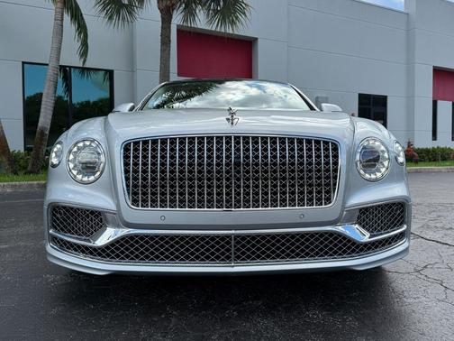 2022 Bentley Flying Spur W12