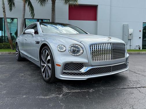 2022 Bentley Flying Spur W12