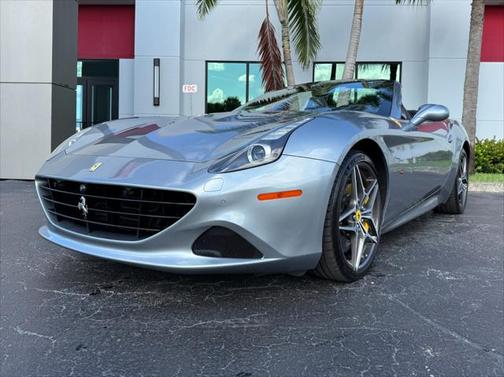 2017 Ferrari California T