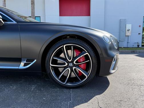 2022 Bentley Continental GT V8