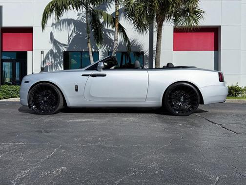2017 Rolls-Royce Dawn Convertible