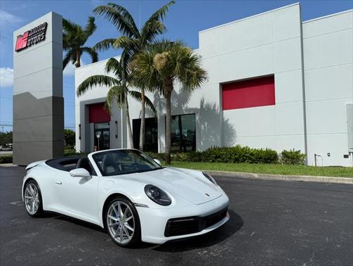 2021 Porsche 911 Carrera