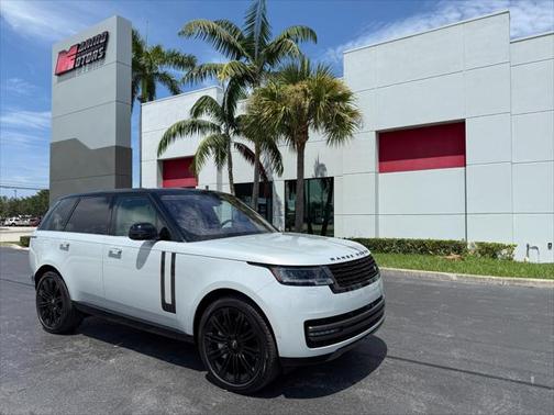 2023 Land Rover Range Rover P530 SE